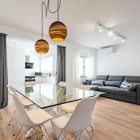 Obispo Grande Apartment *